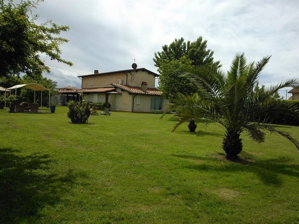 Bed and Breakfast La Locanda Di Filo à Lido di Camaiore Chambre photo